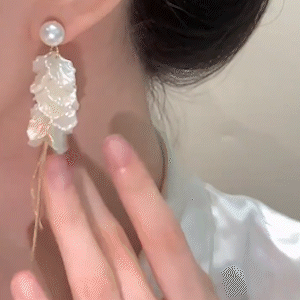 珍珠貝殼葉長款流蘇耳環