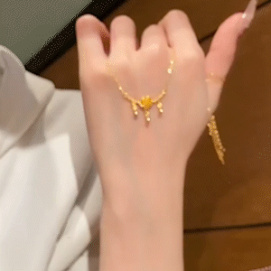 千金風貴氣山茶花鎖骨錬