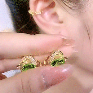 清新綠色四葉花耳環