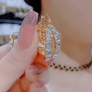 金屬感閃鑽圈圈耳環
