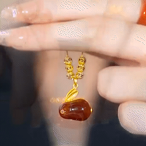 轉運珠紅色兔子項錬