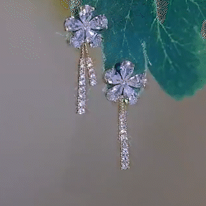 氣質輕奢鋯石花朵耳環