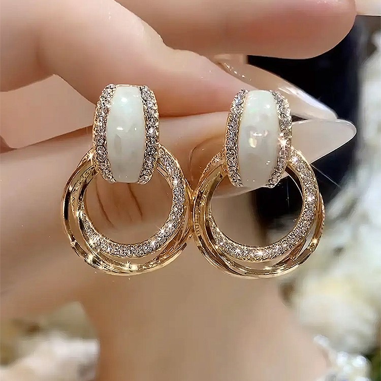 環環相扣 純銀針耳環