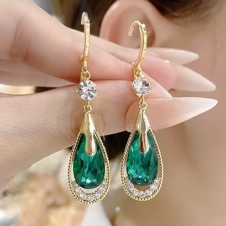 高級感綠色水晶感耳環