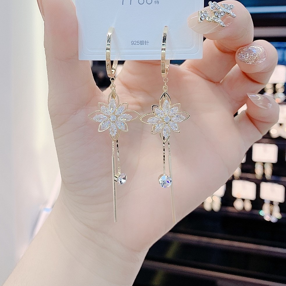 水晶花朵流蘇耳環