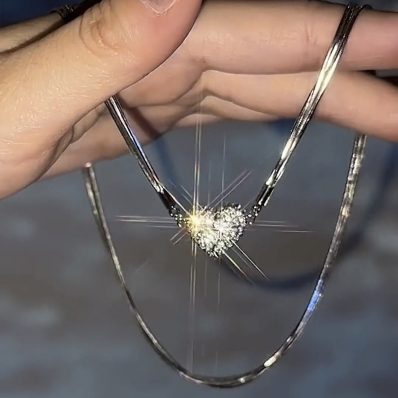 復古愛心磁吸相吸鎖骨錬