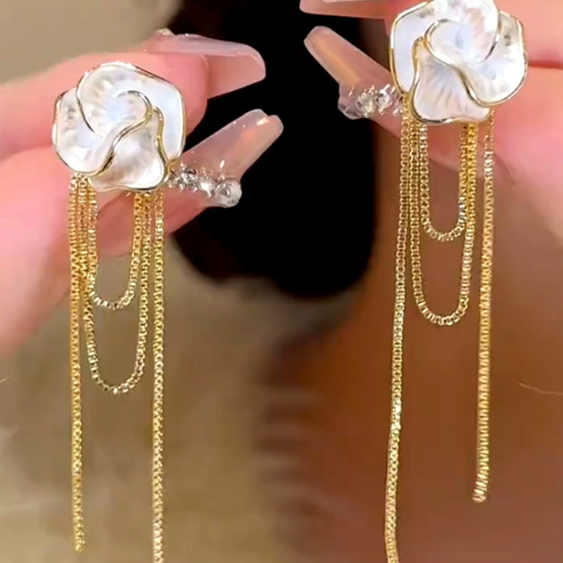 白色山茶花流蘇耳環【一款兩戴】