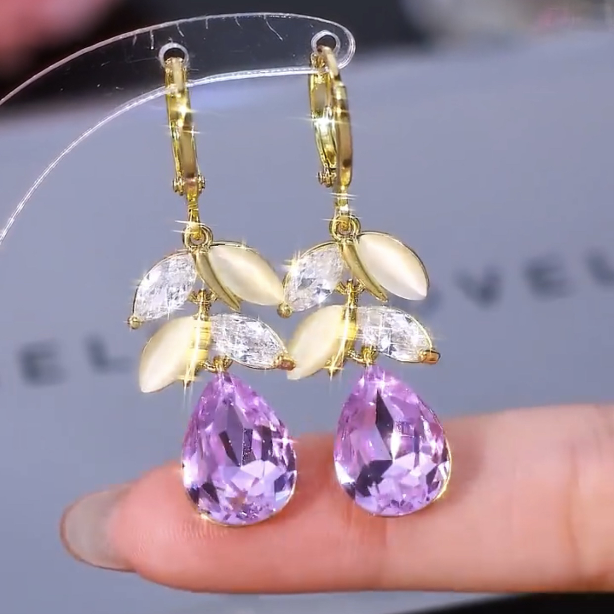 時尚水晶水滴貓眼石花朵耳環