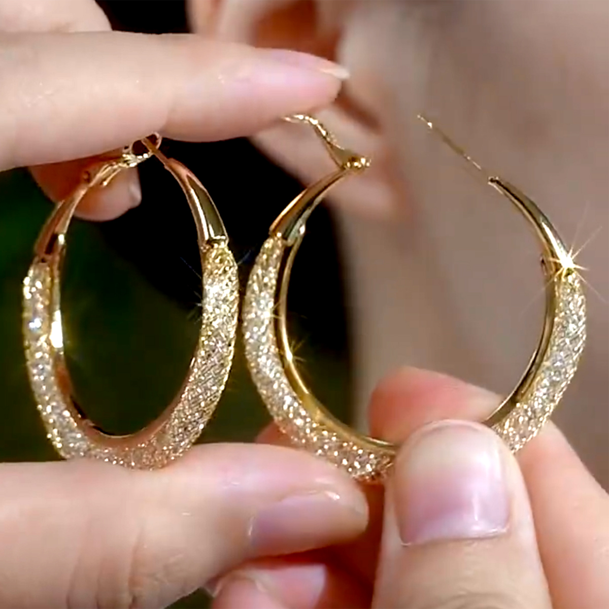 精致高級感大圈圈網狀水晶耳環