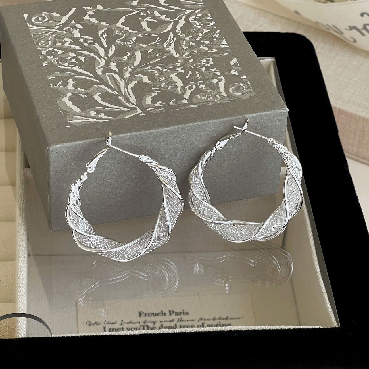 復古網狀圈圈金色耳環 （Earrings）