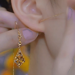 新款美拉德色系菱形耳線耳環