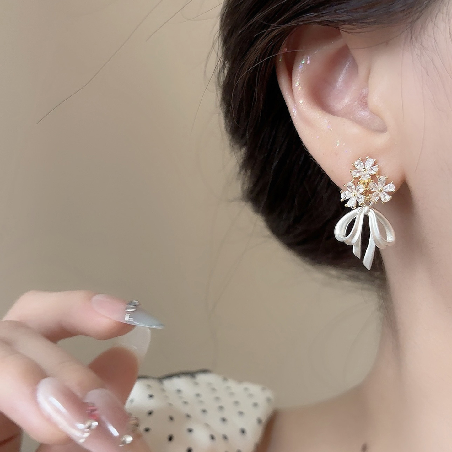 「花亦織夢」精緻蝴蝶結蚊香盤耳夾耳環