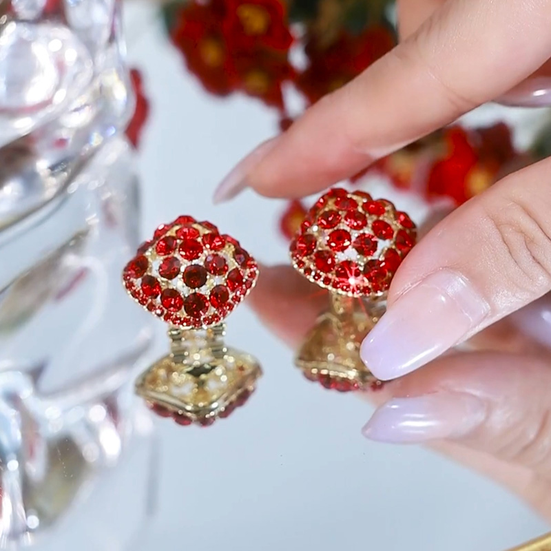 紅色小方塊水晶耳環