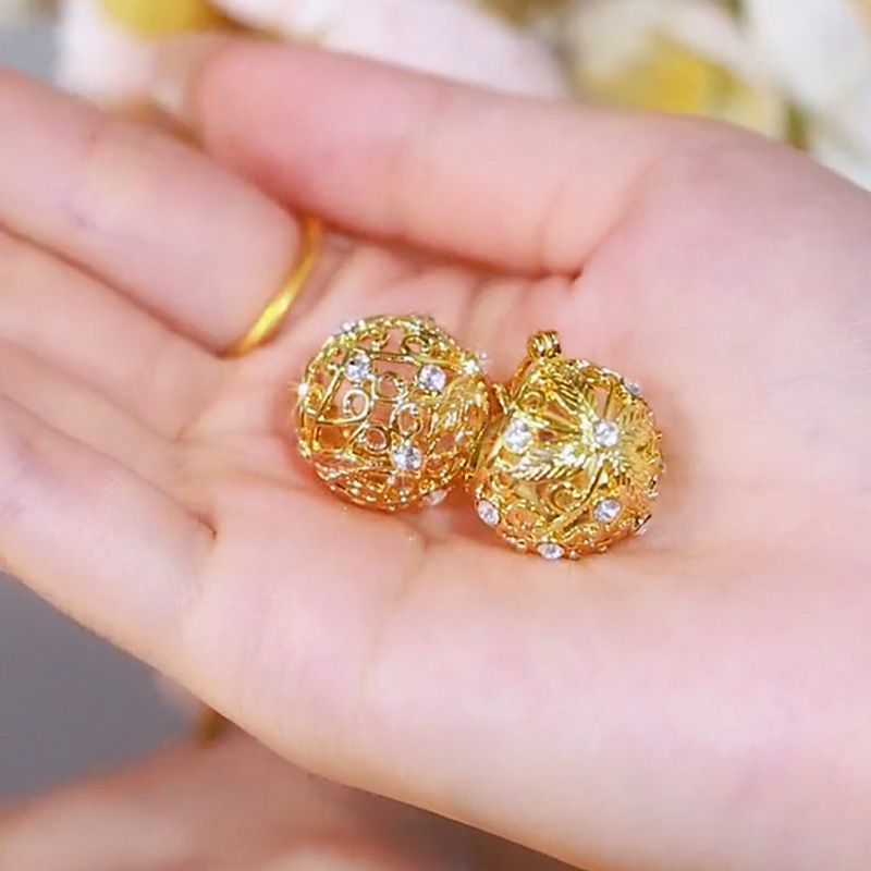 黃金鑽球氣質圈圈耳環