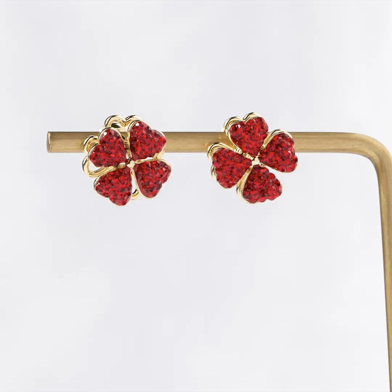 氣質紅色滿鑽旋轉四葉草