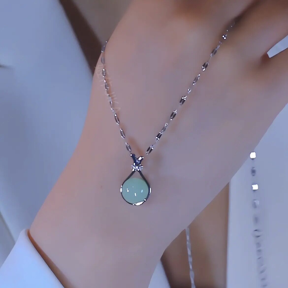 銀色福袋錢袋項錬