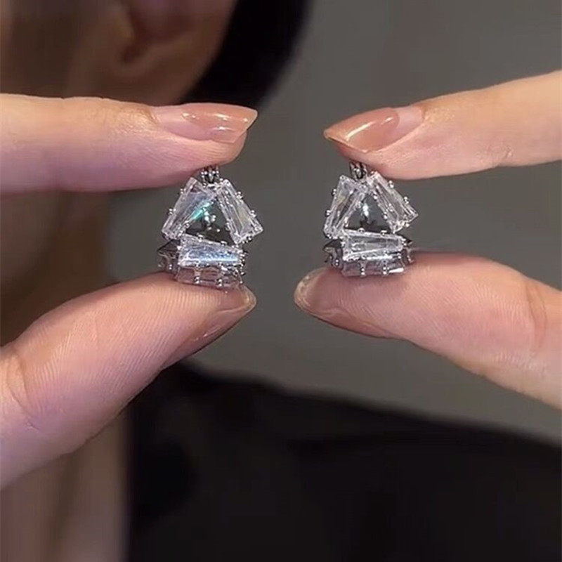 小眾設計感三角形耳扣耳環