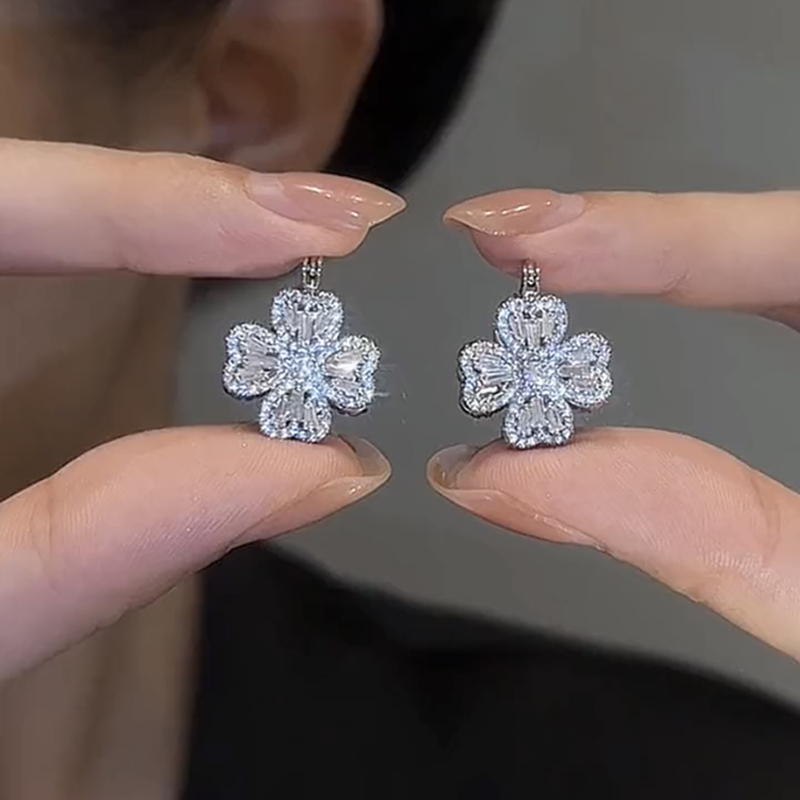 閃鑽四葉草純銀耳環
