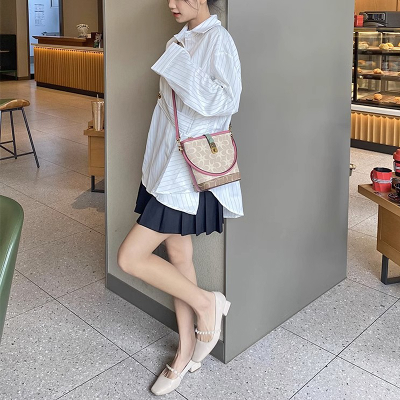 水桶包真皮大容量印花手提包