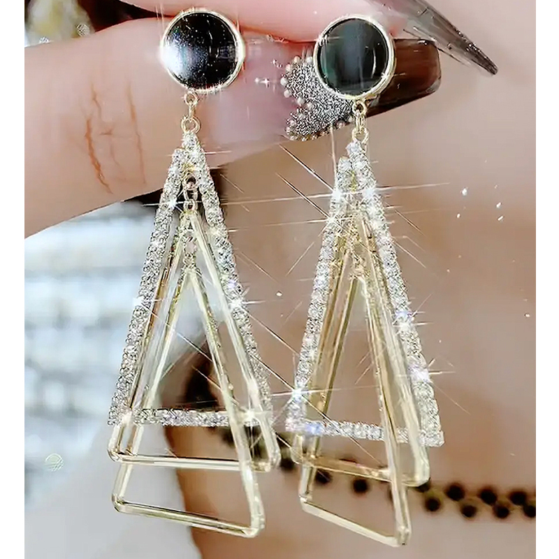 韓版鑲鑽時尚三角形耳環hair accessories供超齊全的髮飾類型選擇髮箍髮夾髮飾