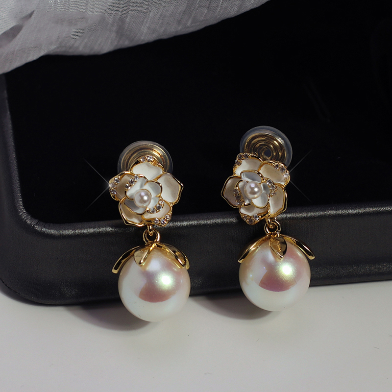 山茶花珍珠蚊香盤耳環