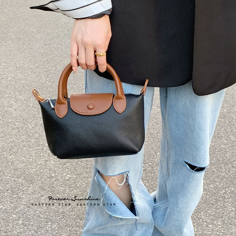 時尚百搭外出旅遊 斜跨手提輕便小包包