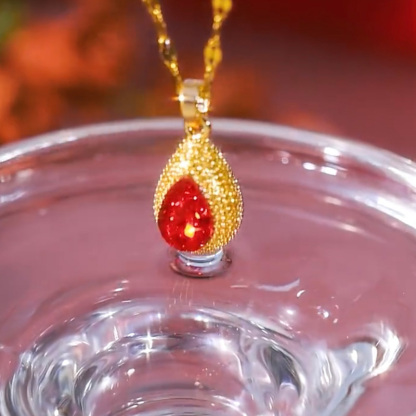 時尚紅色水晶榴蓮水滴項錬