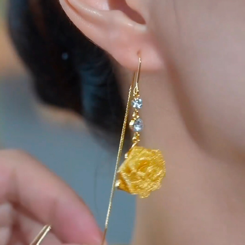 黃色山茶花流蘇耳環