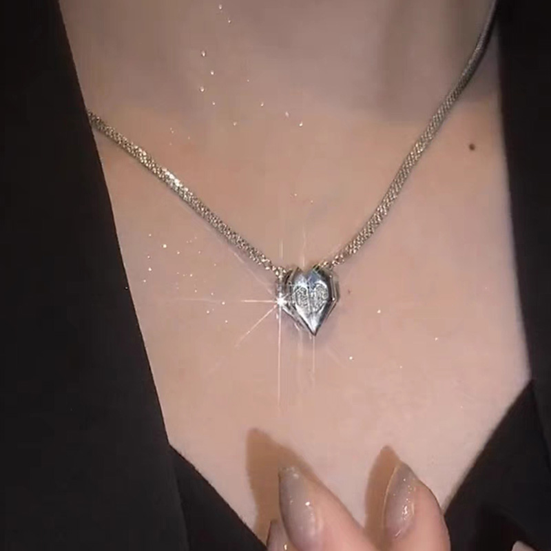 高級感愛心磁吸純銀項錬