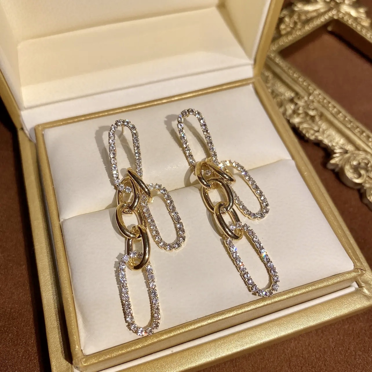 金屬錬條長款流蘇耳環