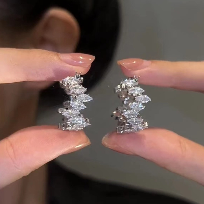 水晶之戀氣質圈圈耳環