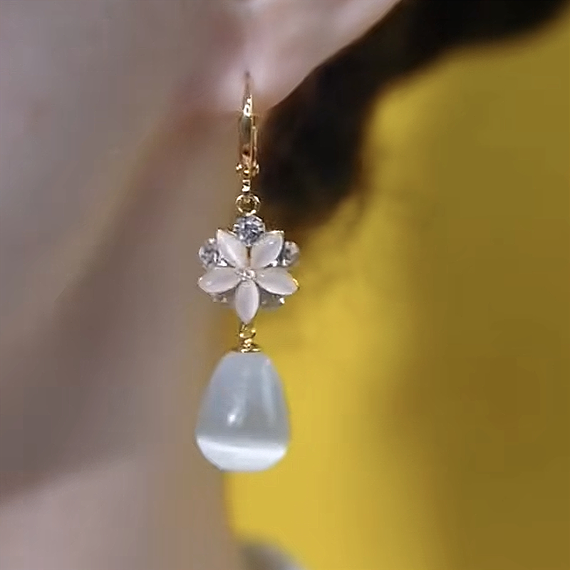 新中式氣質貓眼石水滴耳環