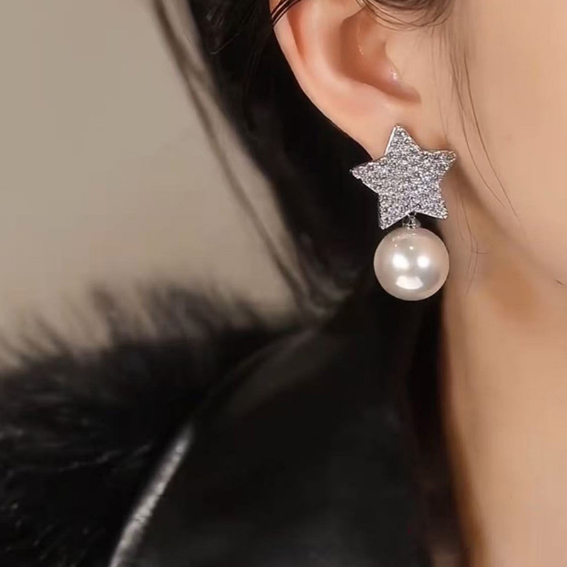 滿鑽五角星優雅時尚耳環