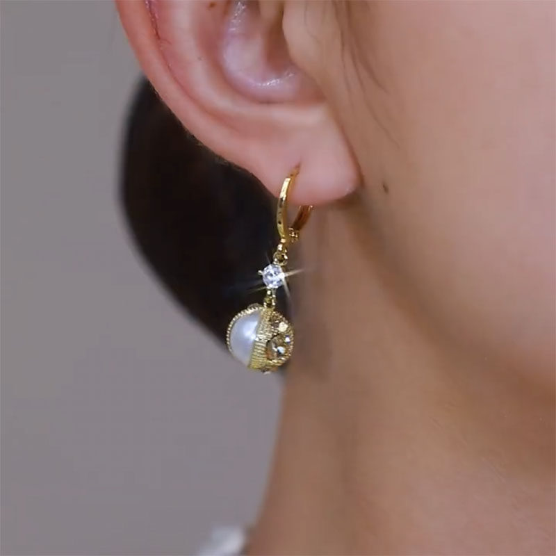 輕奢閃鑽珍珠耳環