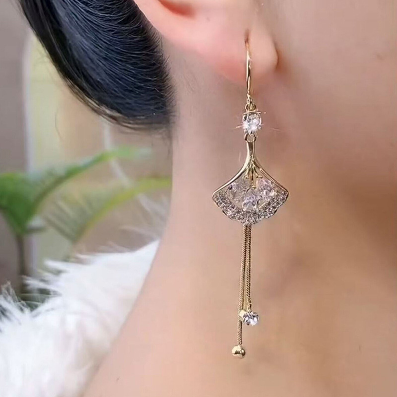 法式銀杏葉鋯石流蘇耳環