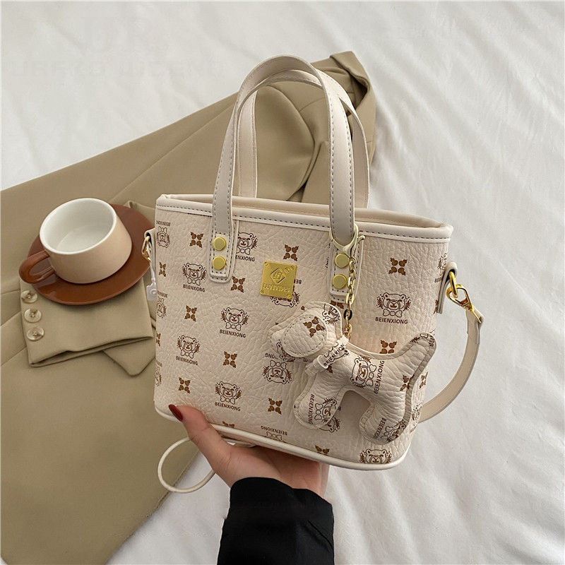 復古印花單件斜跨手提水桶包