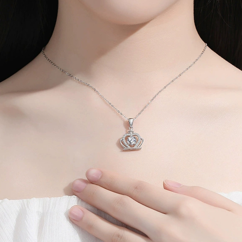 氣質皇冠一克拉莫桑鑽項錬