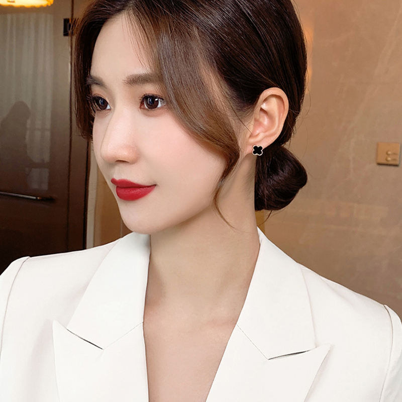 四葉草純銀針耳環