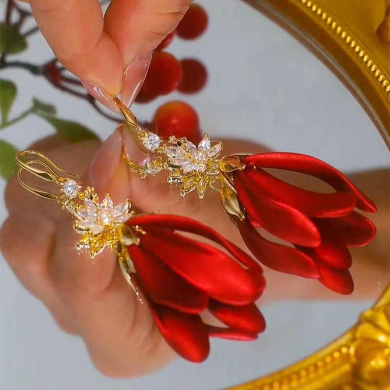 紅色紡織花流蘇耳環