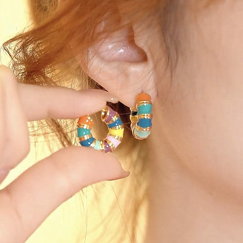 時尚七彩色耳環