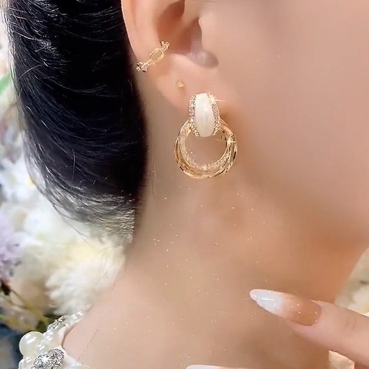 環環相扣 純銀針耳環