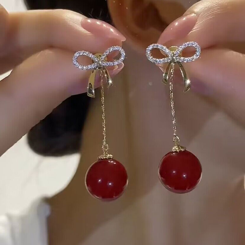 新款洋氣紅色珍珠耳環