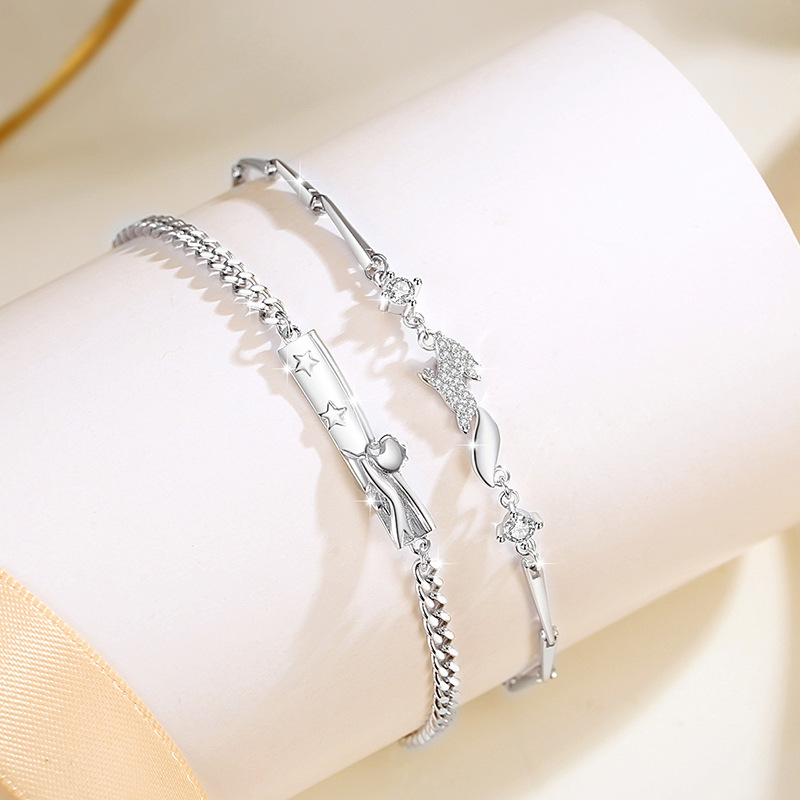 小王子與狐狸情侶手錬【999足銀】小王子在星球上守護著自己的玫瑰 亦如每個戀人守護自己的愛情