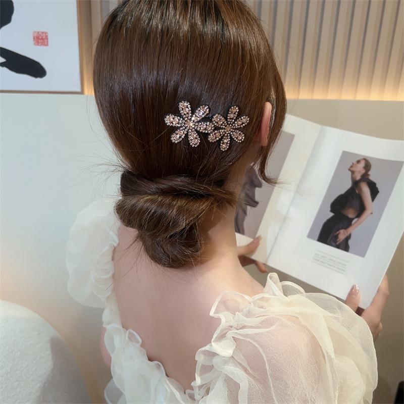 閃閃花朵髮夾 | 氣質少女BB夾