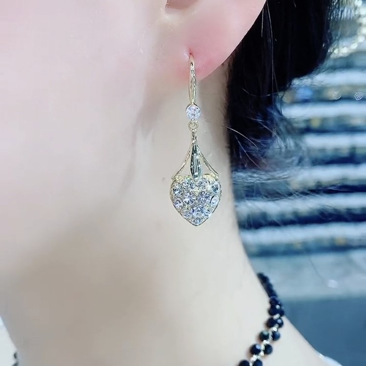 閃鑽愛心水晶耳環-FANYIACC