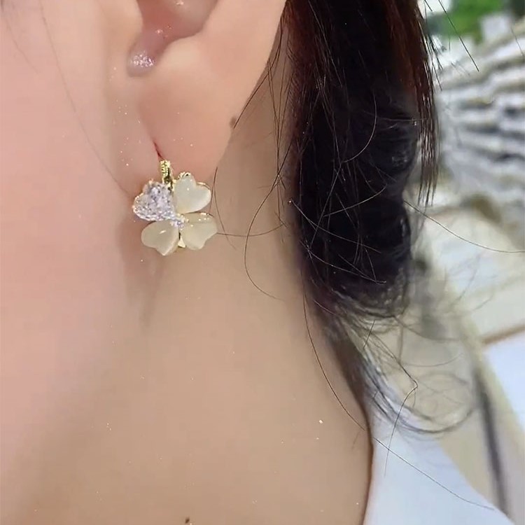 氣質貓眼石四葉花耳環