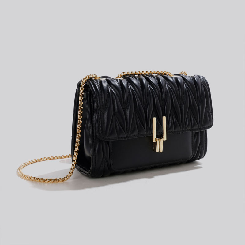 精緻錬條氣質斜肩包