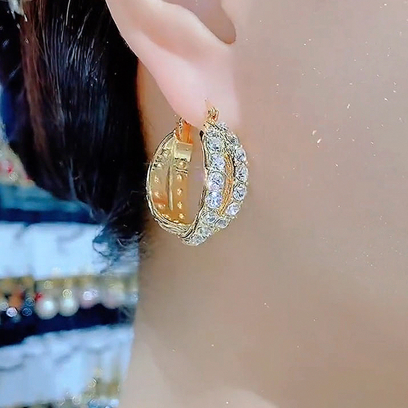 金屬感閃鑽圈圈耳環