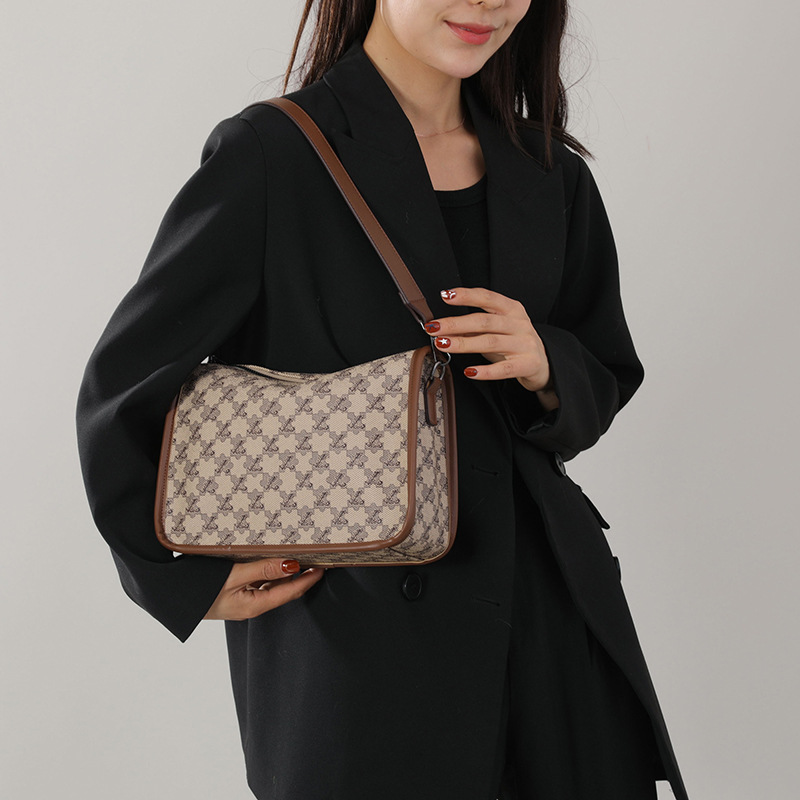 【沫緹甄選】爆款大容量通勤洋氣豌豆包新款百搭時尚潮流斜挎包