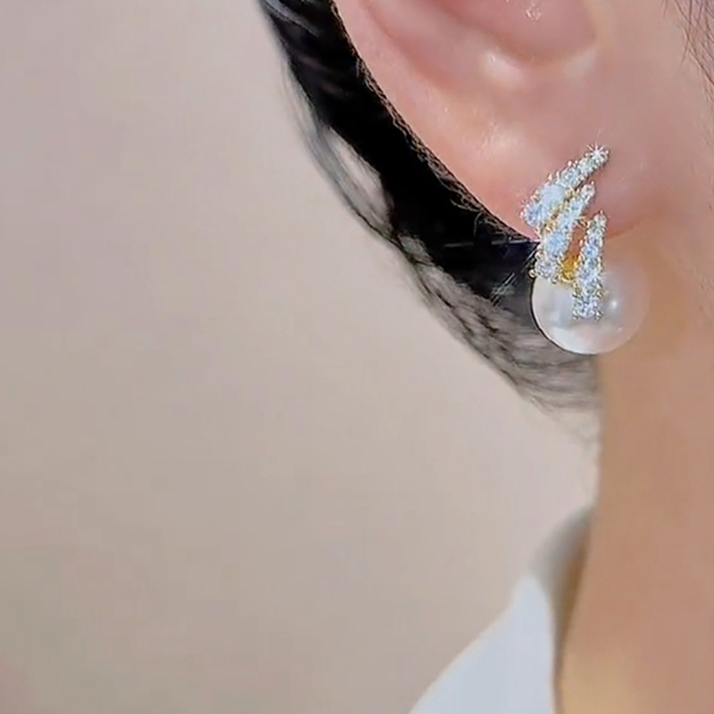 高級感閃鑽珍珠耳環